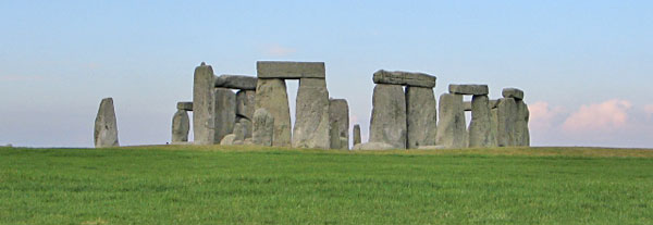 Minox Stonehenge
