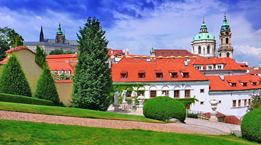 Alte Häuser und Kirchen